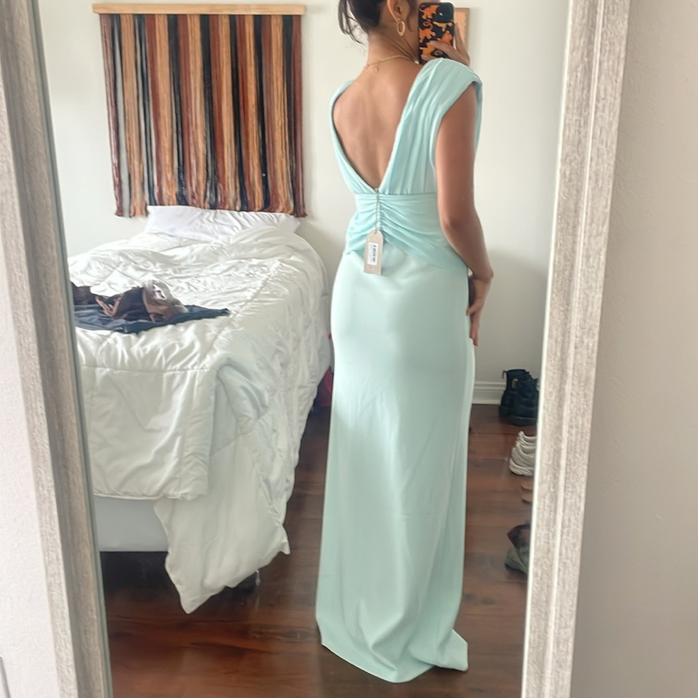 Meshki Monique Dress - Picture 5 of 13